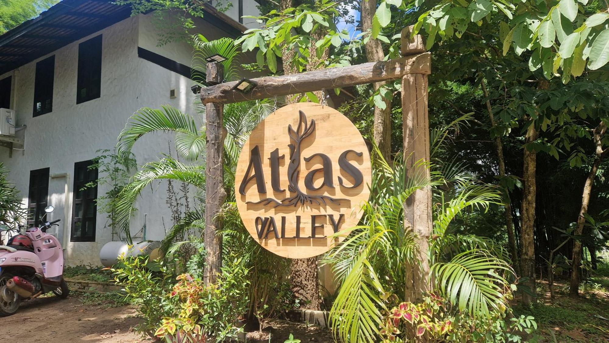 Atlas Valley (Adults Only) Hostel Pai Exterior photo